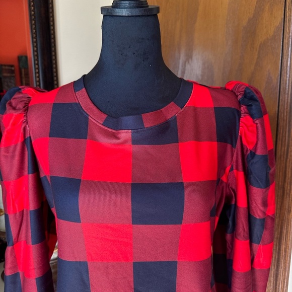 No Name Tops - Black & Red Checkered Top